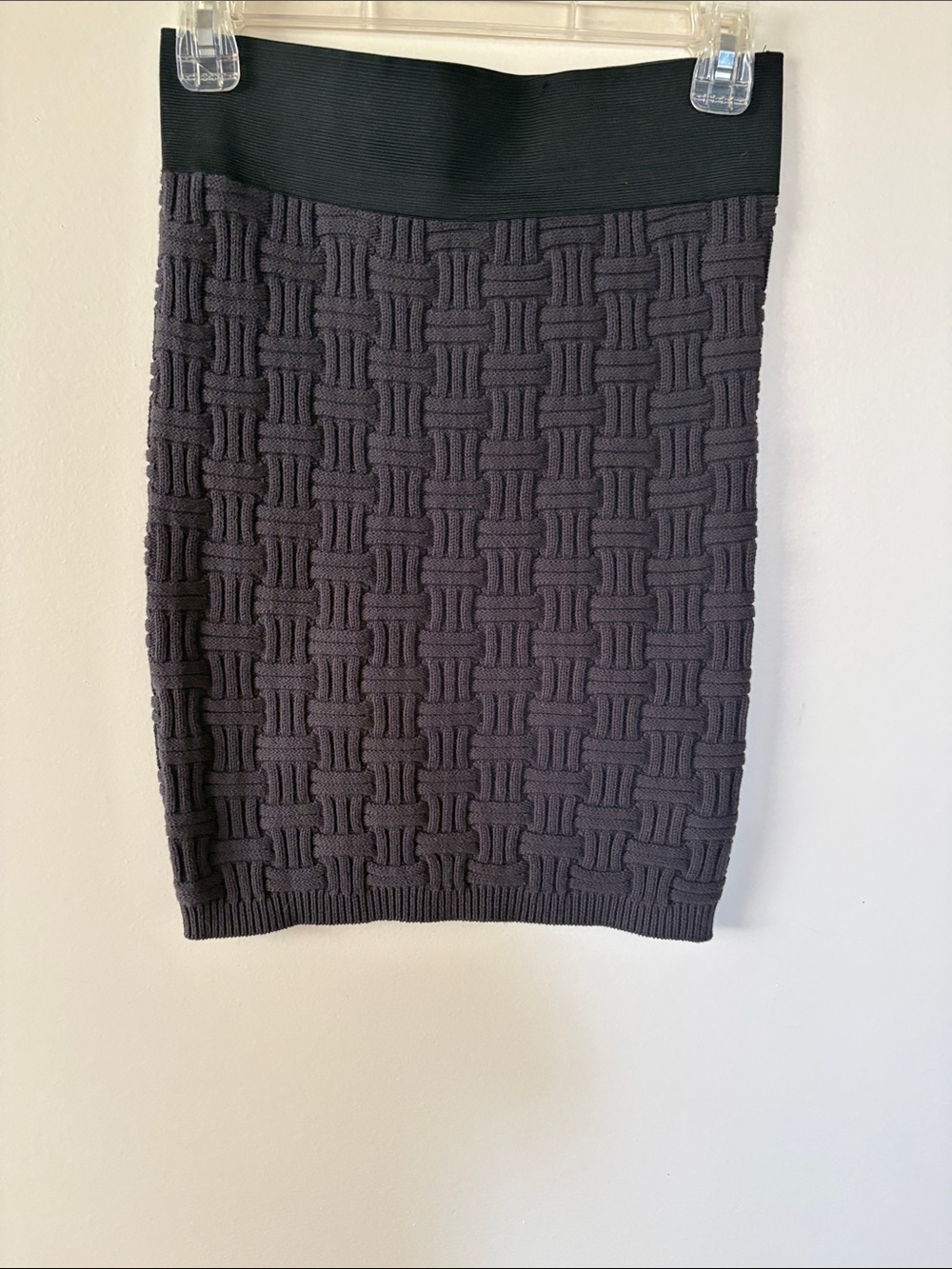 Textured Black Knit Pencil Skirt with Stretch Waistband